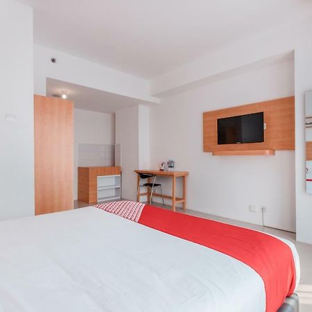 Oyo Flagship 766 Prima Orchard Hotel Бекаси Екстериор снимка